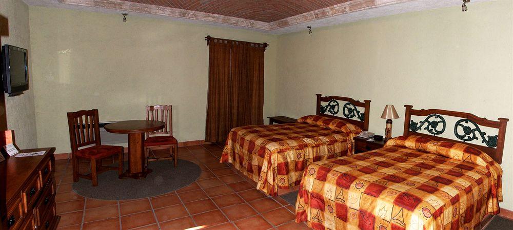 Rincon Del Montero Hotel Parras de la Fuente Exterior photo